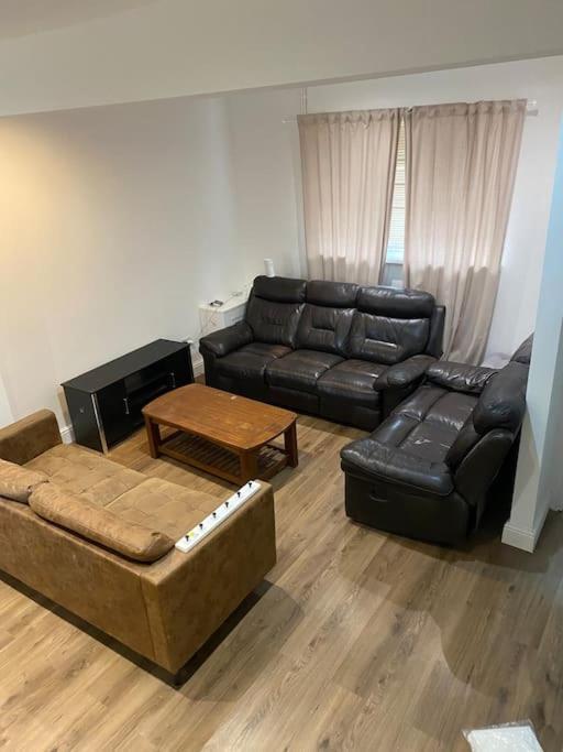 El - Bayt Villa Swansea Bagian luar foto